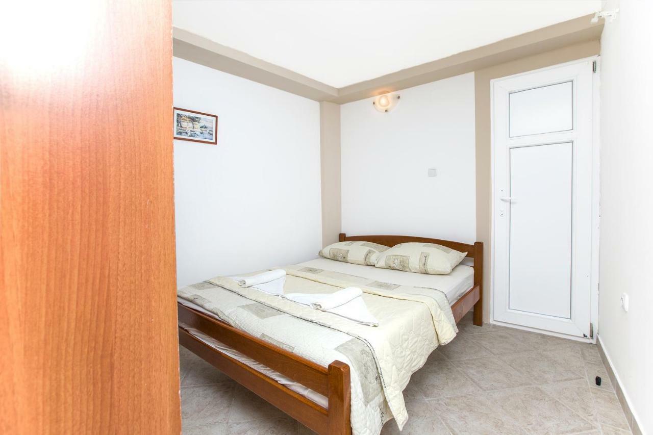 Apartments Villa Popovic Kotor Exterior photo